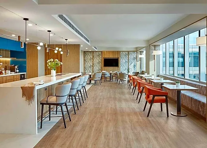 Lanson Place Mall Of 4*