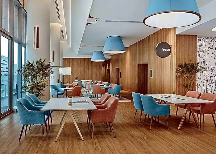 Hotel Lanson Place Mall Of 4*