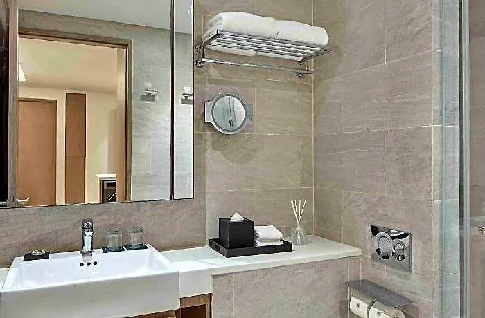 Lanson Place Mall Of Hotel 4*